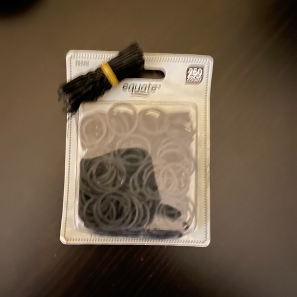 Misc. hair products - Picture 7 of 7